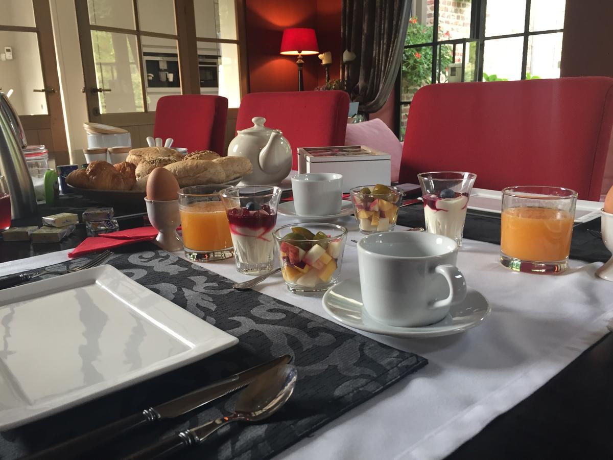 Guesthouse Villa Vauban 예페르 외부 사진