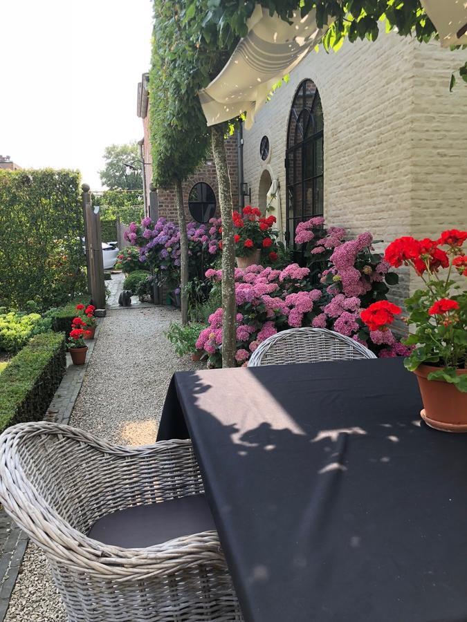 Guesthouse Villa Vauban 예페르 외부 사진